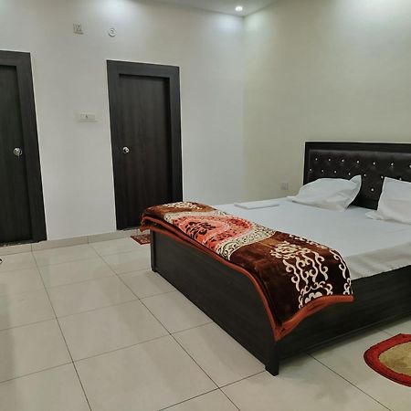 Hotel Dev International Khalilabad Extérieur photo